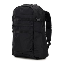 Ogio Alpha 20L Rucksack, schwarz