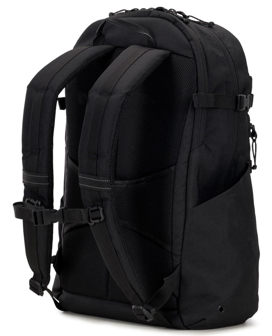 Ogio Alpha 20L Rucksack, schwarz