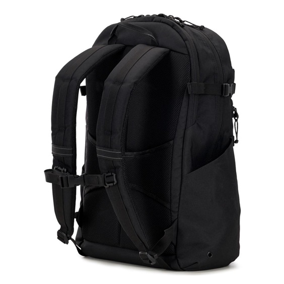 Ogio Alpha 20L Rucksack, schwarz