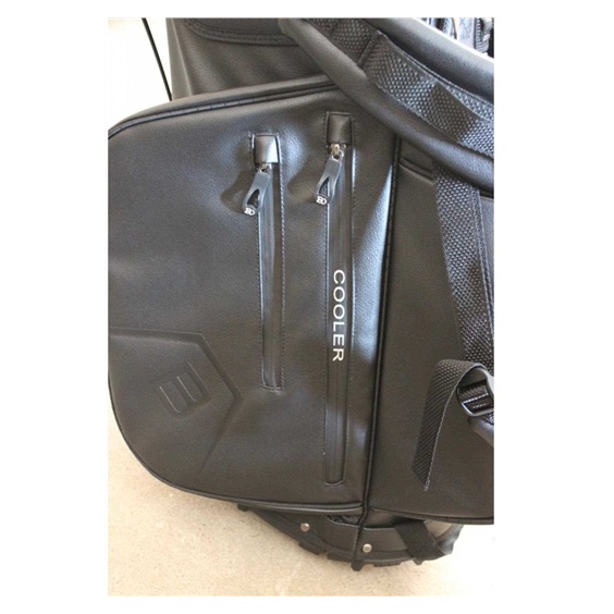 Bennington LIMITED 14 Water Resistant Standbag, schwarz