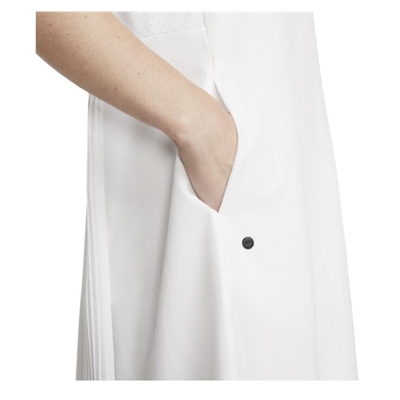 Nike Dri-Fit Ace Damen Golfkleid, weiss