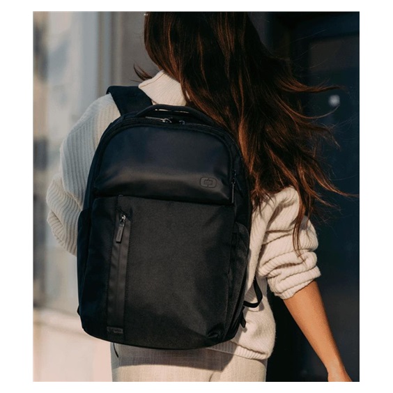 Ogio Pace Pro 20L Rucksack, schwarz