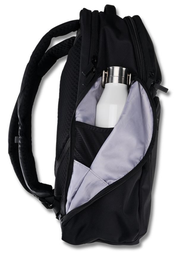 Ogio Pace Pro 25L Rucksack, stormy weather