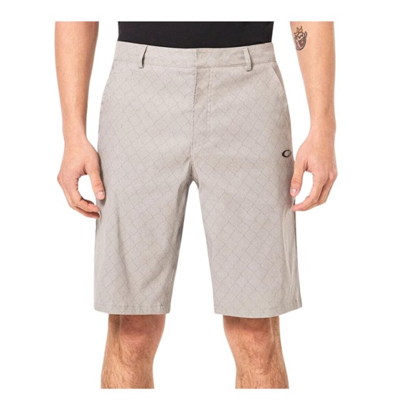 Oakley Performance Terrain Herren Shorts, grau