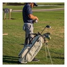Sunday Golf Ryder S-Class Standbag, cream