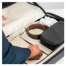 Ogio Pace Pro Hybrid Carry-on 36L Handgepäck, grey pinstripe