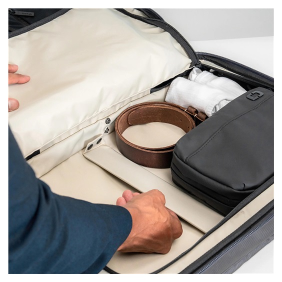 Ogio Pace Pro Hybrid Carry-on 36L Handgepäck, grey pinstripe