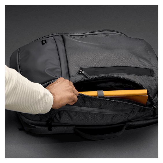 Ogio Pace Pro Max 45L Travel Pack, grey pinstripe