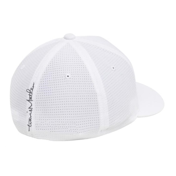 Travis Mathew B-Bahamas Fitted Herren Cap, weiss