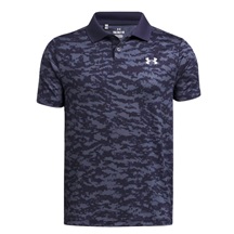 <h2><strong>Under Armour Matchplay Printed Junior Poloshirt, midnight navy</strong></h2><br><p data-end="239" data-start="87">Jungen-Poloshirt aus weichem Stoff mit Anti-Pilling-Finish und 4-Way Stretch-Technologie für ein unglaublich komfortables Tragegefühl.</p><br><h3 data-end="263" data-start="246">Hauptmerkmale</h3><br><ul data-end="656" data-start="265"><br><li data-end="333" data-start="265"><br><p data-end="333" data-start="267">Weicher Stoff mit glatter Oberfläche und Anti-Pilling-Behandlung</p><br></li><br><li data-end="427" data-start="334"><br><p data-end="427" data-start="336"><strong data-end="353" data-start="336">4-Way Stretch</strong> – Material dehnt sich in alle Richtungen für optimale Bewegungsfreiheit</p><br></li><br><li data-end="476" data-start="428"><br><p data-end="476" data-start="430">Feuchtigkeitsableitend und schnell trocknend</p><br></li><br><li data-end="542" data-start="477"><br><p data-end="542" data-start="479"><strong data-end="510" data-start="479">Geruchshemmende Technologie</strong> minimiert unangenehme Gerüche</p><br></li><br><li data-end="606" data-start="543"><br><p data-end="606" data-start="545"><strong data-end="556" data-start="545">UPF 50+</strong> schützt die Haut vor schädlichen Sonnenstrahlen</p><br></li><br><li data-end="656" data-start="607"><br><p data-end="656" data-start="609">Gerippter Strickkragen mit 2-Knopf-Verschluss</p><br></li><br></ul><br><h3 data-end="675" data-start="663">Material</h3><br><p data-end="707" data-start="677">93 % Polyester, 7 % Elasthan</p><br><h4 style="text-align: justify;"> </h4>