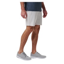 Travis Mathew Wanderlust Herren Shorts, micro chip