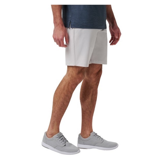 Travis Mathew Wanderlust Herren Shorts, micro chip