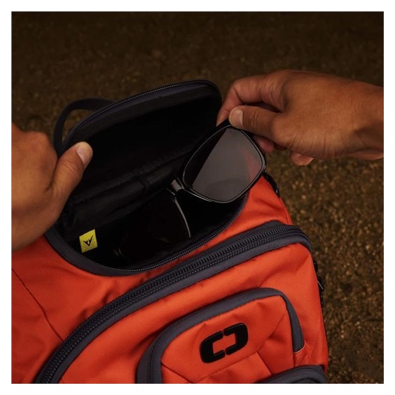 Ogio Renegade Rustler Backpack 15L Rucksack, koi