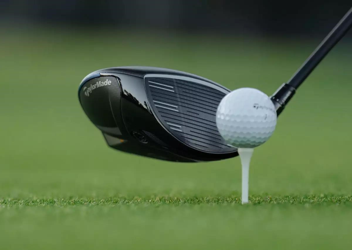 TaylorMade Qi4D Herren Driver