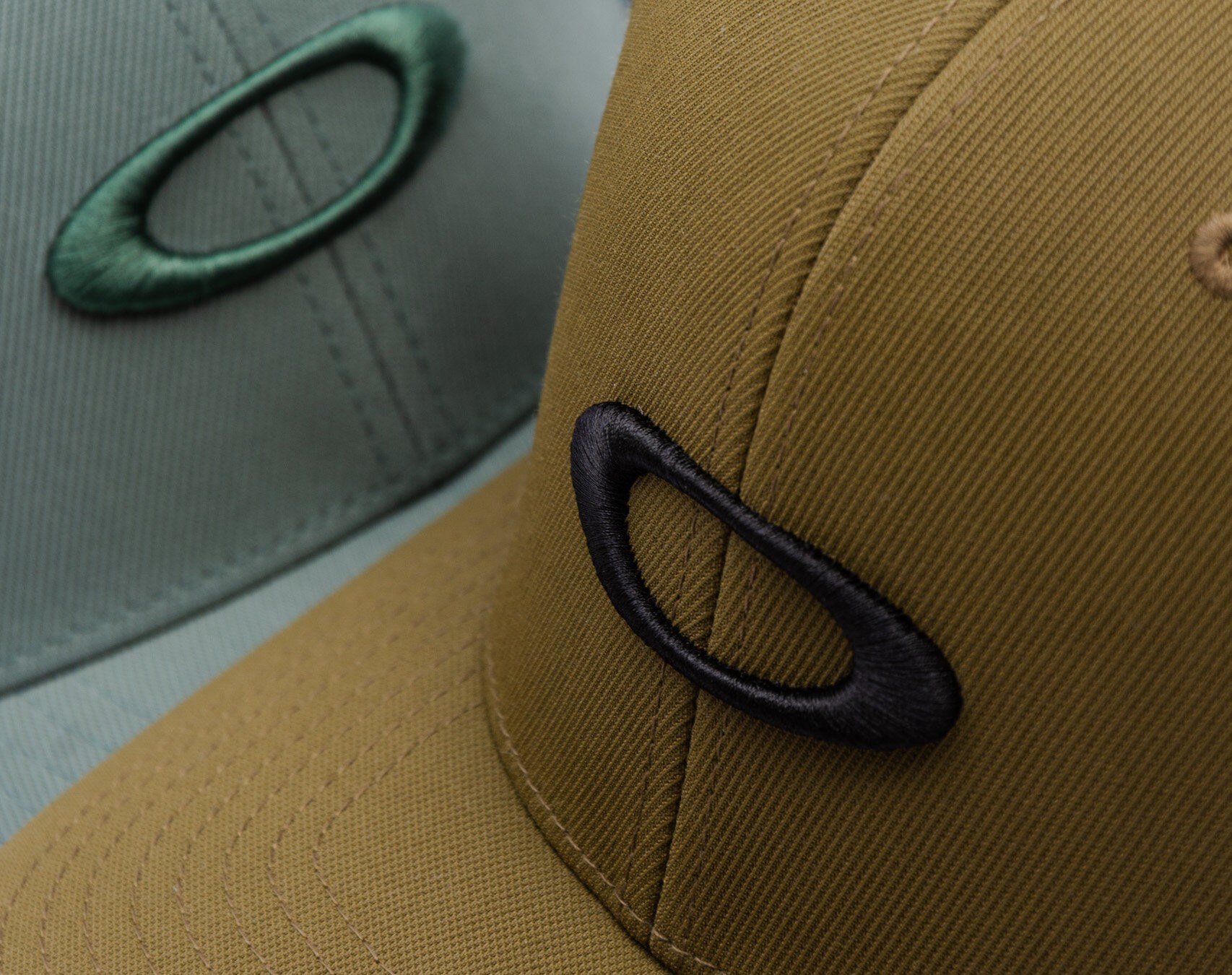 Oakley Ellipse Mesh Cap, army grün