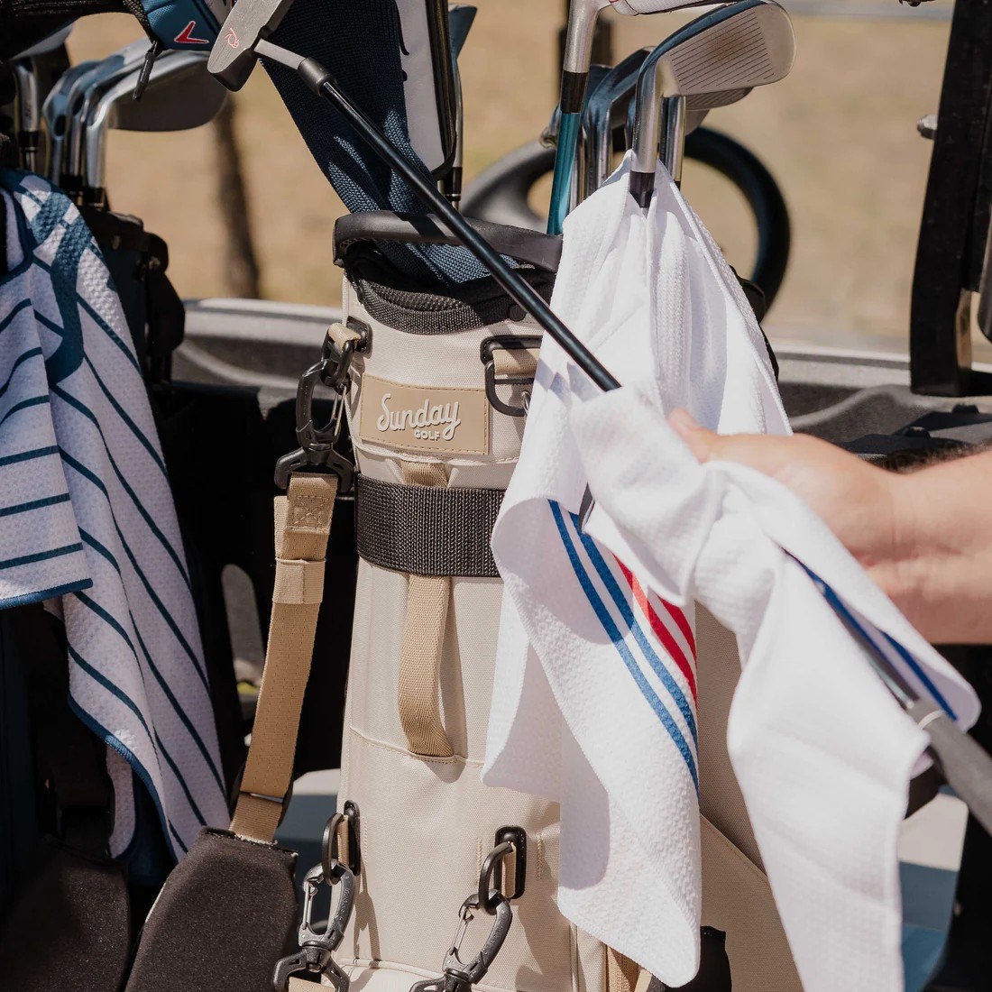Sunday Golf Ryder stand bag, toasted almond