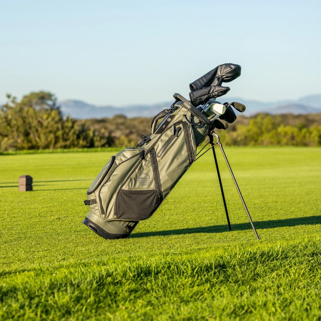 Sunday Golf Ranger Standbag, sage