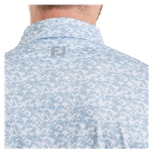 FootJoy Hidden Palm Print Lisle Herren Poloshirt, chambray/white