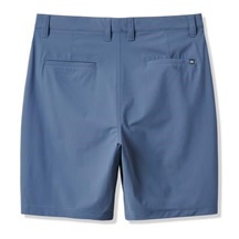 Travis Mathew Hero Hour Herren Shorts, bering sea