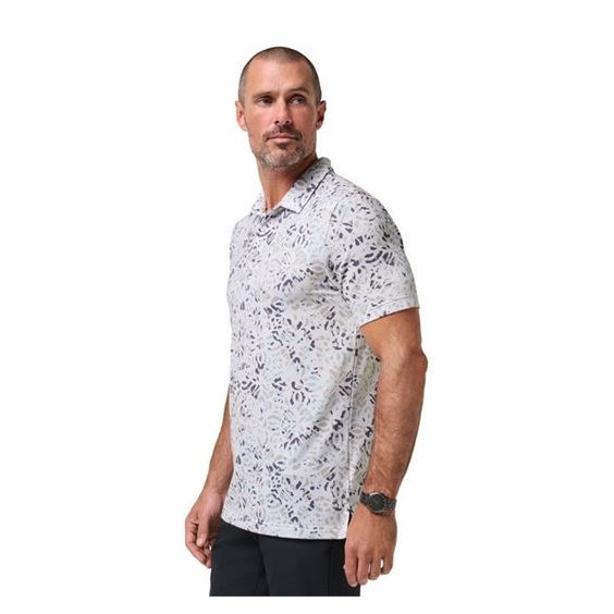 Travis Mathew Featherweight Chill Herren Poloshirt, weiss