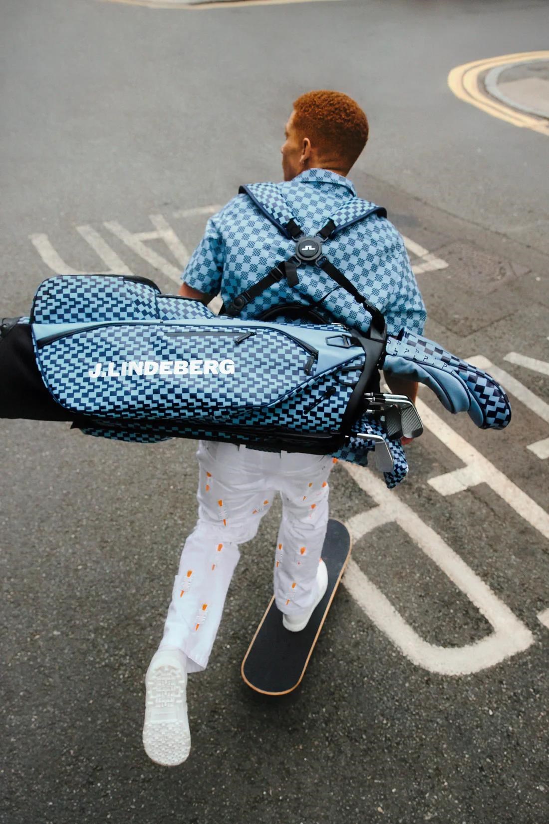 J. Lindeberg Play Printed Standbag, Bridge Stack Forget Navy M