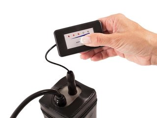 JuCad Ladestandsanzeige für Elektrocaddys, Steckverbindung