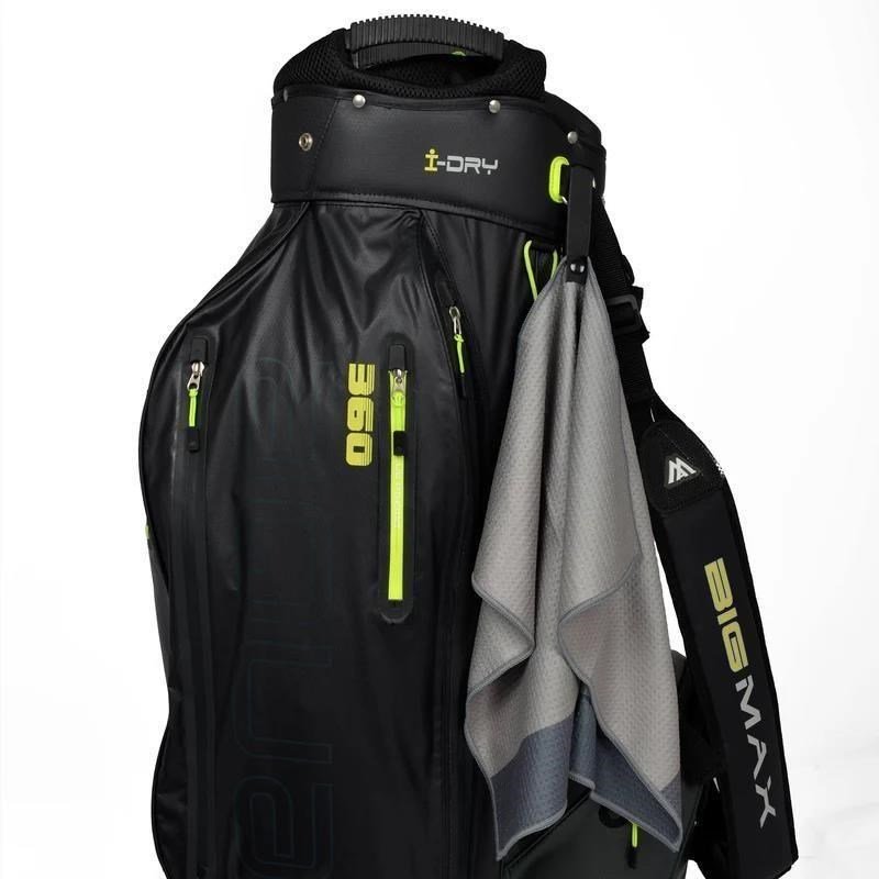 Big Max Aqua Trifold Golfhandtuch, Rot