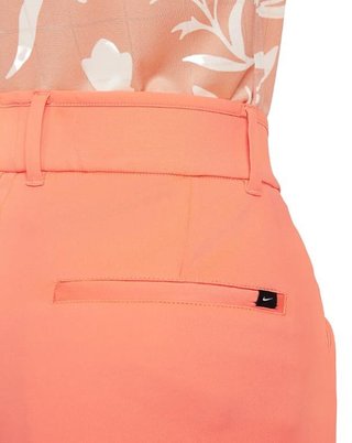 Nike Dri-FIT UV Ace Damen Shorts, bright mango