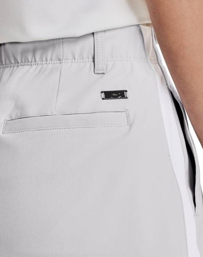 Under Armour Links Woven  Damen Golfrock, grau
