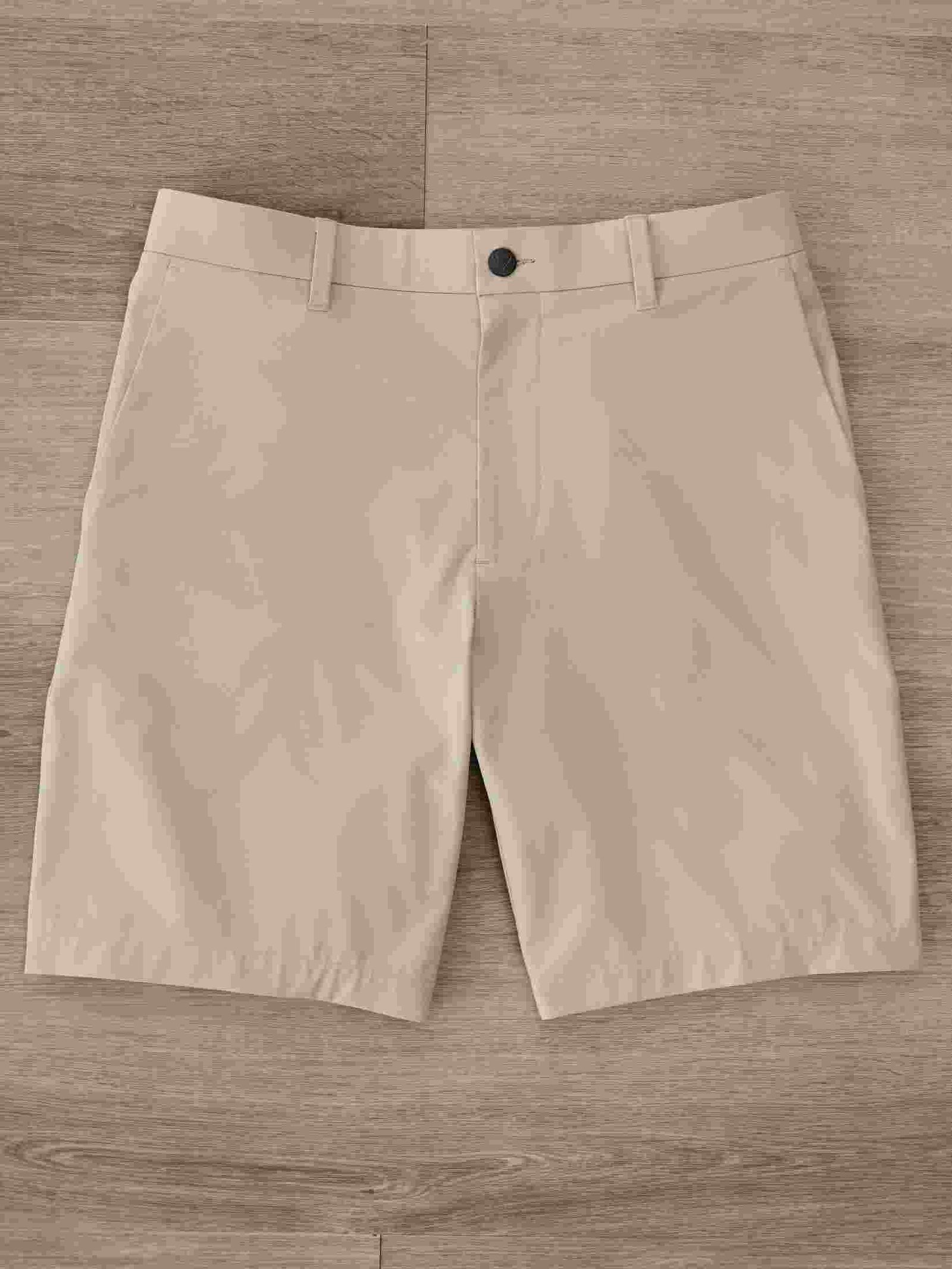 Callaway Premium 9" Inseam Ergo Herren Shorts, silver lining