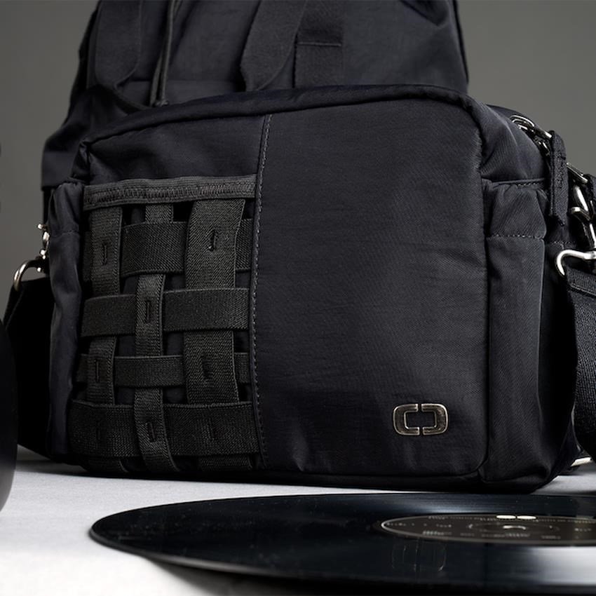 Ogio Rise Crossbody Tasche, schwarz