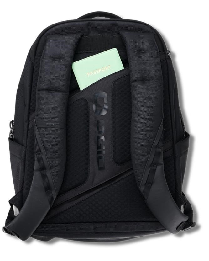 Ogio Pace Pro 20L Rucksack, schwarz