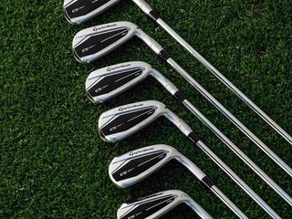 TaylorMade Qi HL Herren Eisen, Graphit
