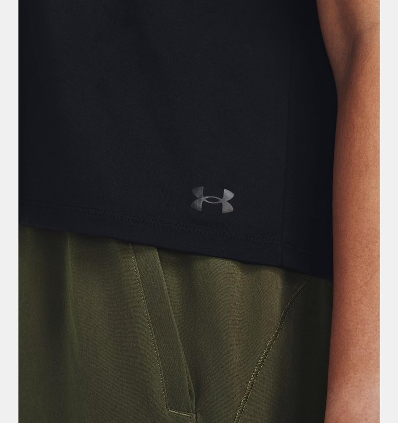 Under Armour Motion Short Sleeve Damen Shirt, schwarz
