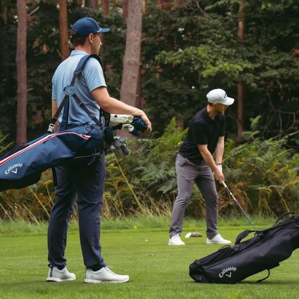 Callaway Carry+ Standbag, dunkelblau/weiss/rot