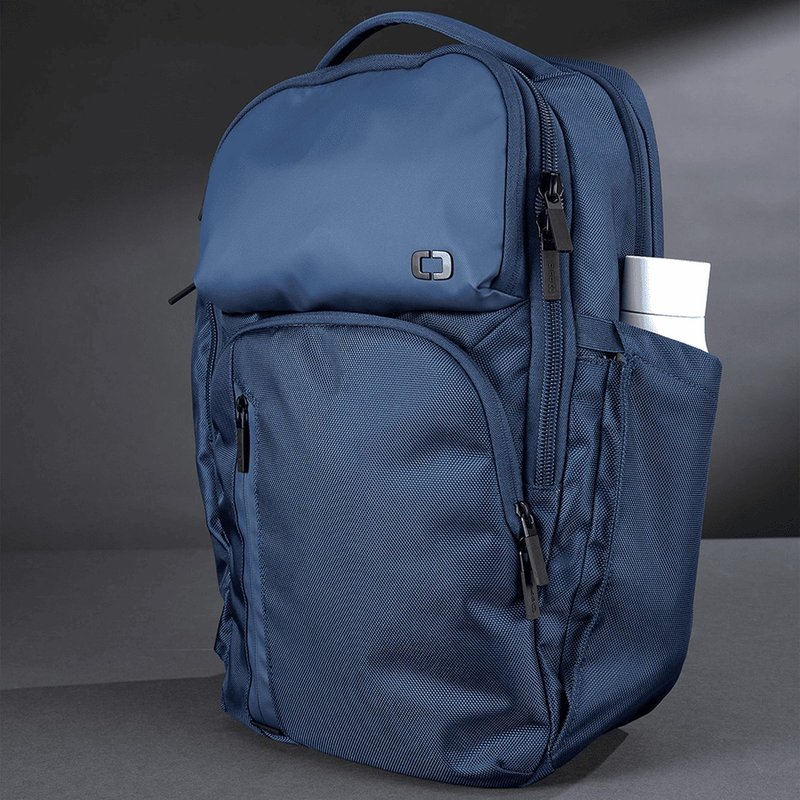 Ogio Pace Pro 25L Backpack Rucksack, grey pinstripe