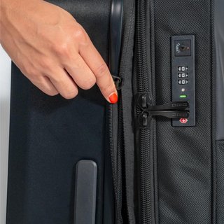 Ogio Pace Pro Hybrid Carry-on 36L Handgepäck, schwarz