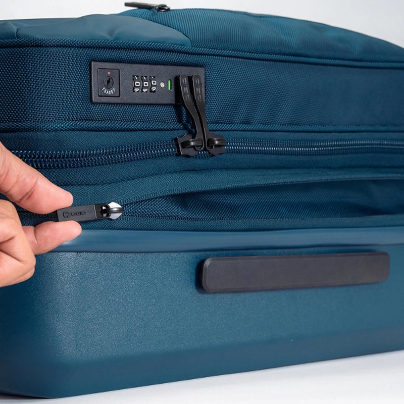 Ogio Pace Pro Hybrid Carry-on 36L Handgepäck, grey pinstripe