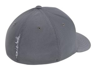Travis Mathew B-Bahamas Fitted Herren Cap, grau