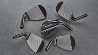 Mizuno Pro T-1 Black Ion Wedge, Stahl