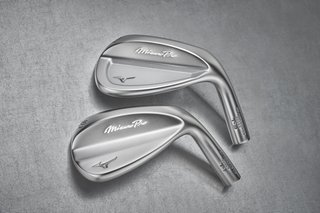 Mizuno Pro T-3 Soft White Satin Wedge, Stahl