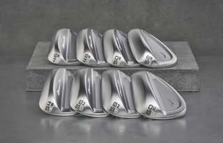 Mizuno Pro T-3 Soft White Satin Wedge, Stahl