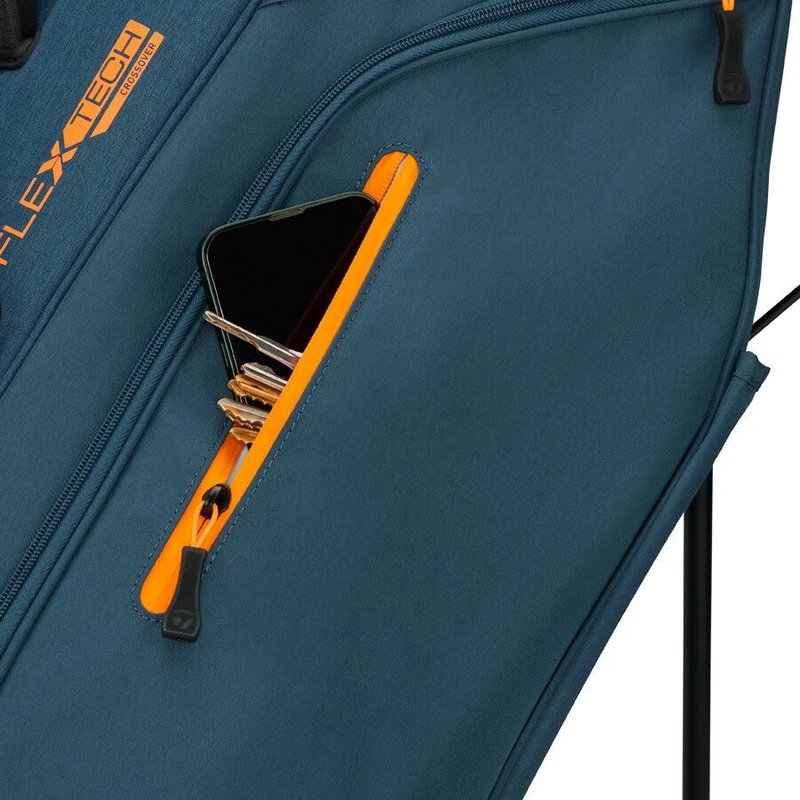 TaylorMade Flextech Crossover Standbag, driver