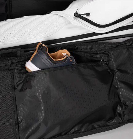 Ogio Pace Travelcover, schwarz