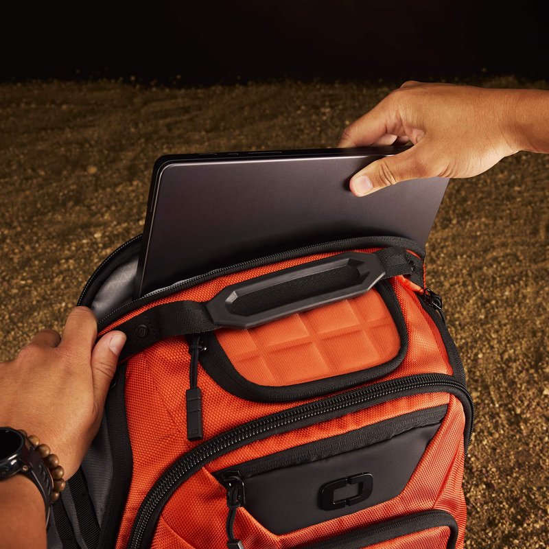 Ogio Renegade DNA 27L Rucksack, greenwood