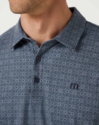 Travis Mathew Featherweight Trophy Ready Herren Polo, total eclipse