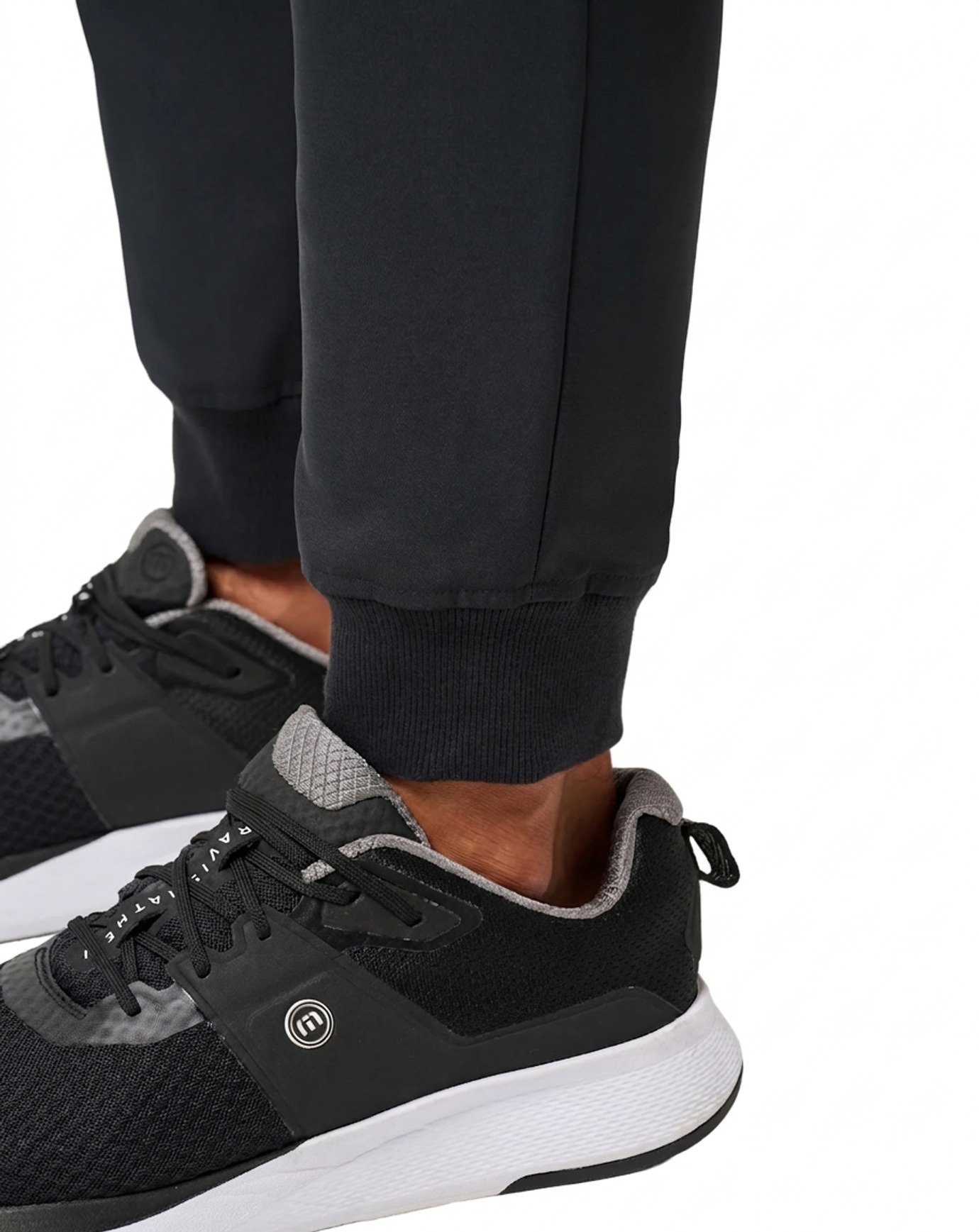 Travis Mathew Open To Close 2.0 Jogger Herren Hose, schwarz