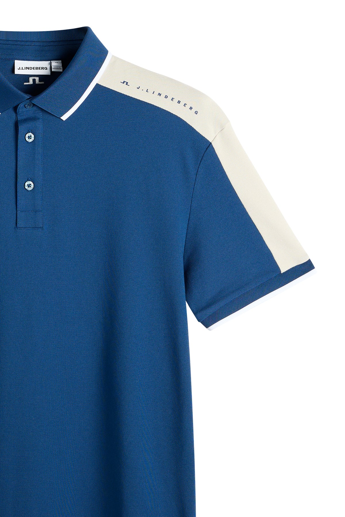 J.Lindeberg Jace Polo Estate Blue – Rückansicht mit Bridge-Logo und geschnittenen und vernähten Schultereinsätzen