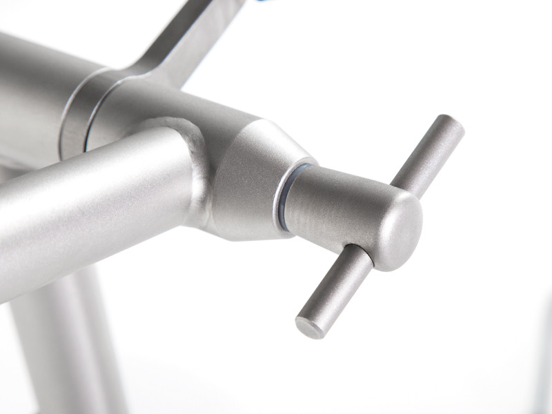Praktischer Flügelgriff — JuCad Powerlock-System