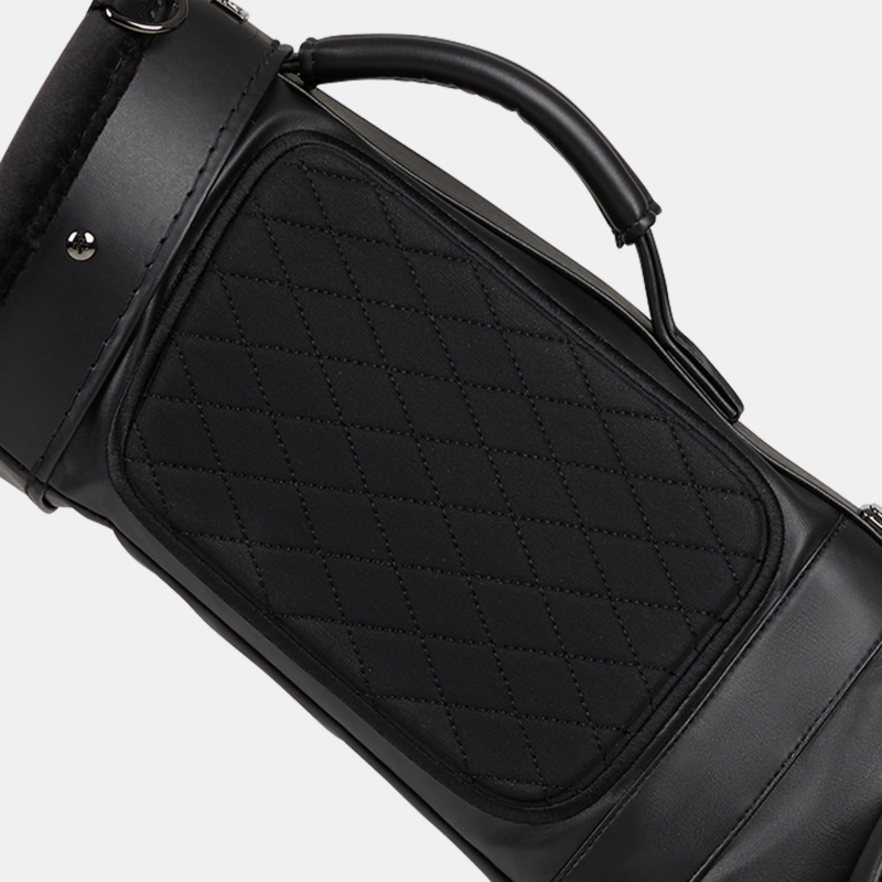 Edle Steppdetails auf dem LINKSLEGEND Carry Bag